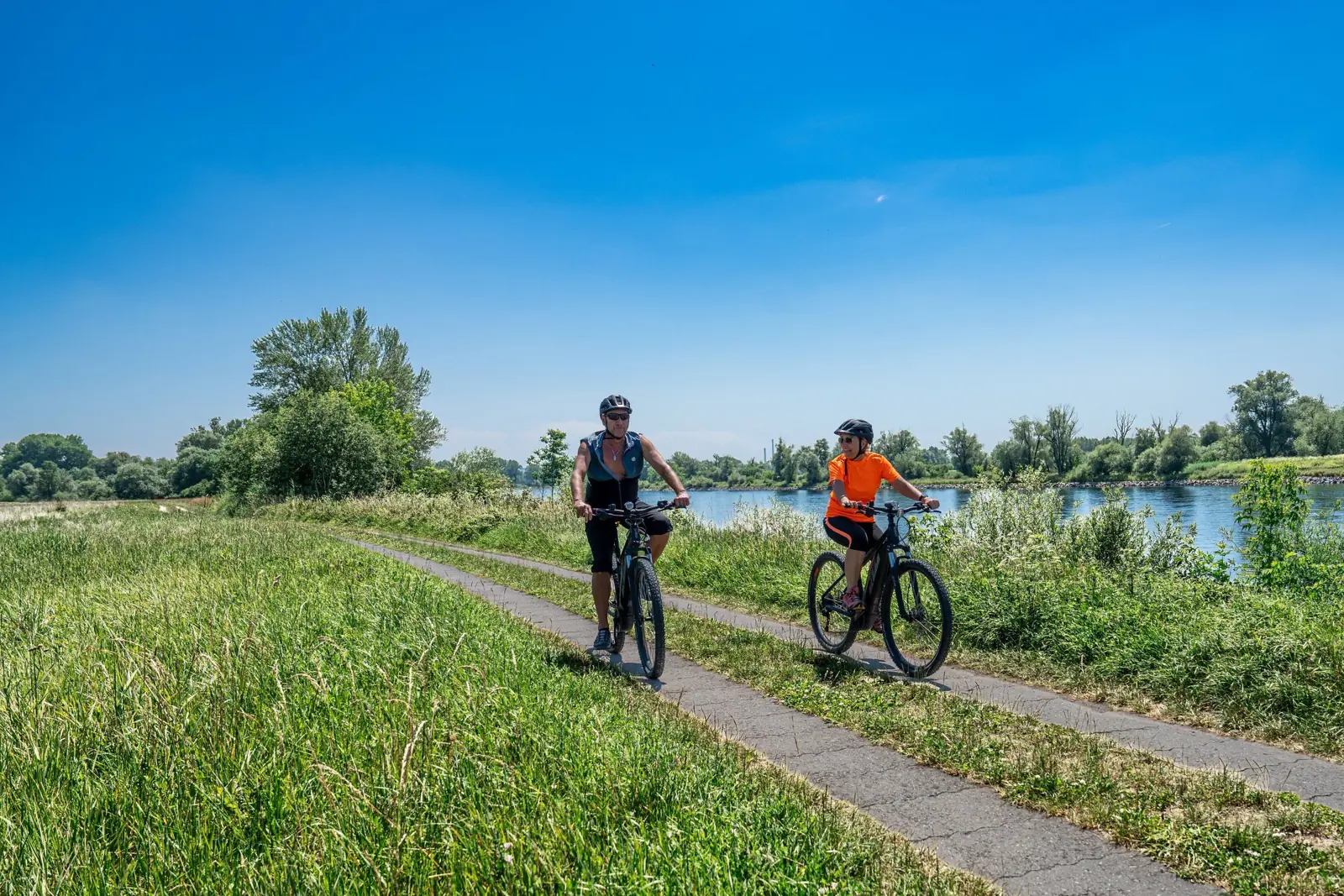 Gemeinsame Tour am Wasser